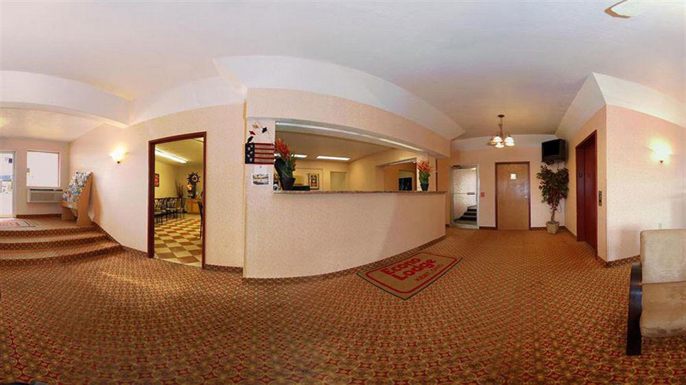 Econo Lodge Kent Exterior photo